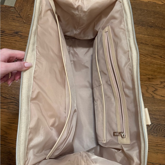 Beis Cream Weekender Bag - Picture 3 of 5